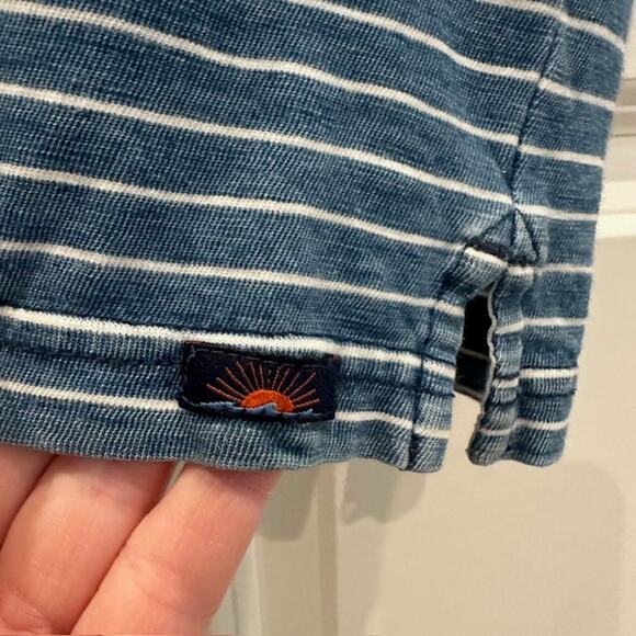 Faherty Men's Short Sleeve Natural Indigo Dyed Polo Size: Large 100% Cotton - Picture 7 of 8